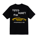 Oversized Porsche Amarela